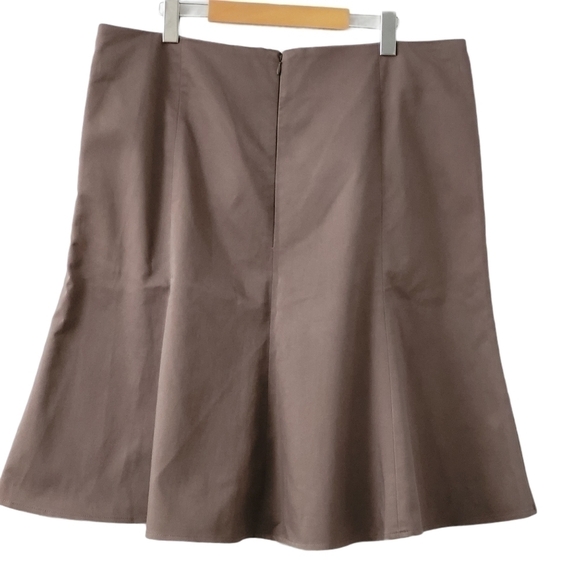 TAUPE Panel Godet Flare Pleated Midi Skirt Size 16 - Picture 2 of 5